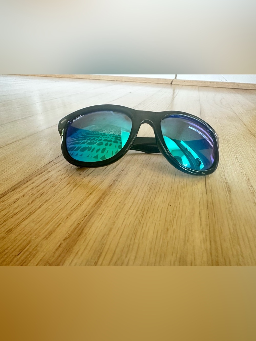 Weefarers  toddler Polarized black Sunglasses with Blue-Green Mirrored Lenses